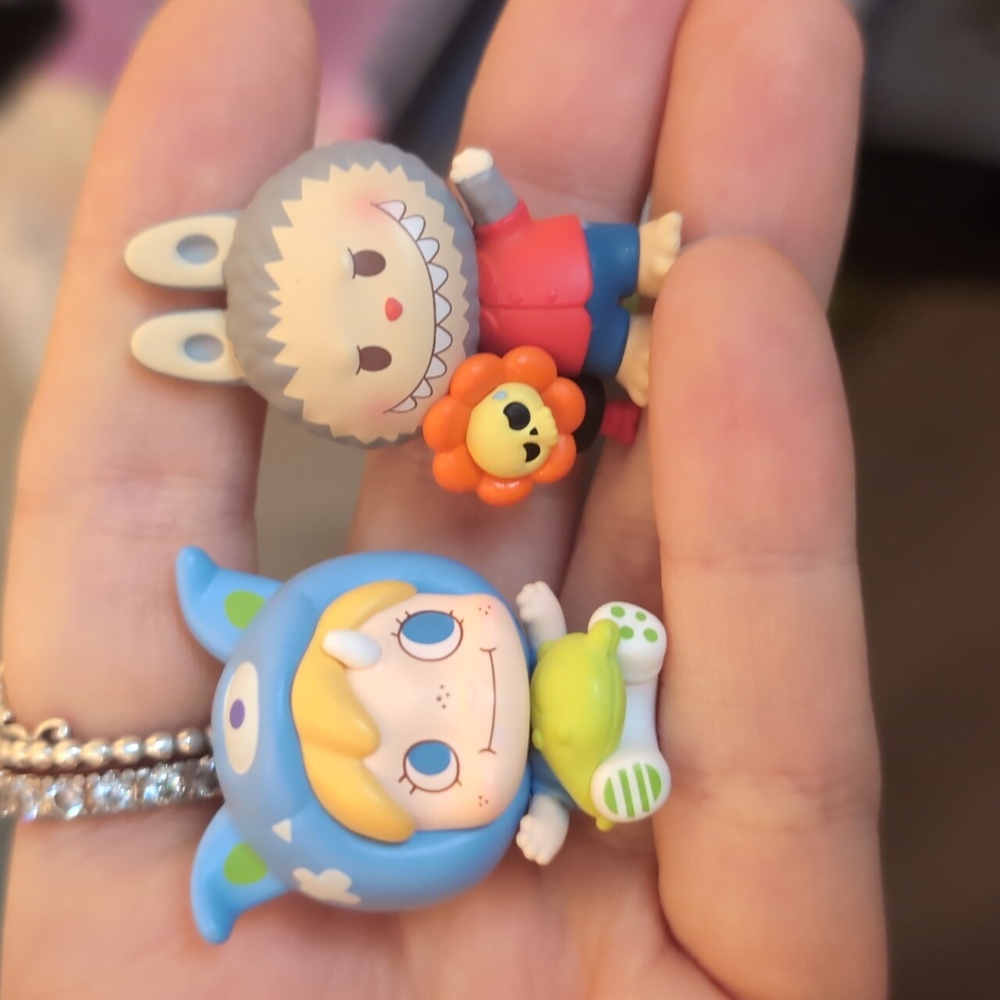 🌟 Buy for $20 or ADD to an already existing Bundle for $15🌟(2) PopMart Beans